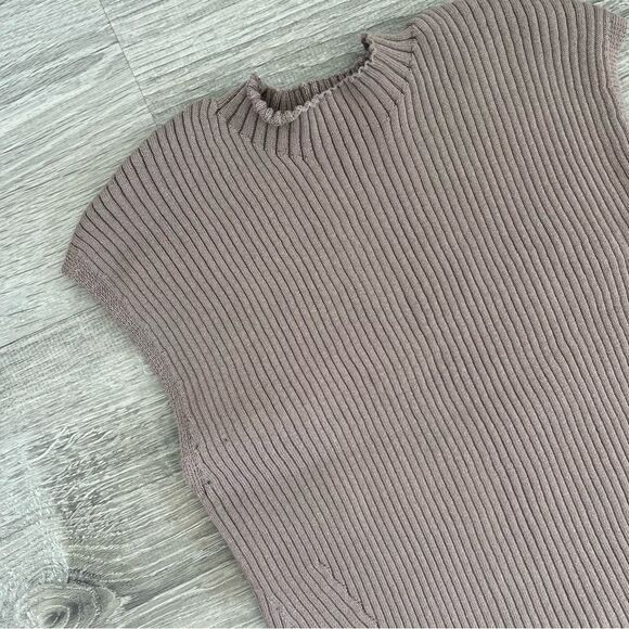 Japanese Urban Research, Mock Neck Top, Stretch_One Size - Picture 3 of 6